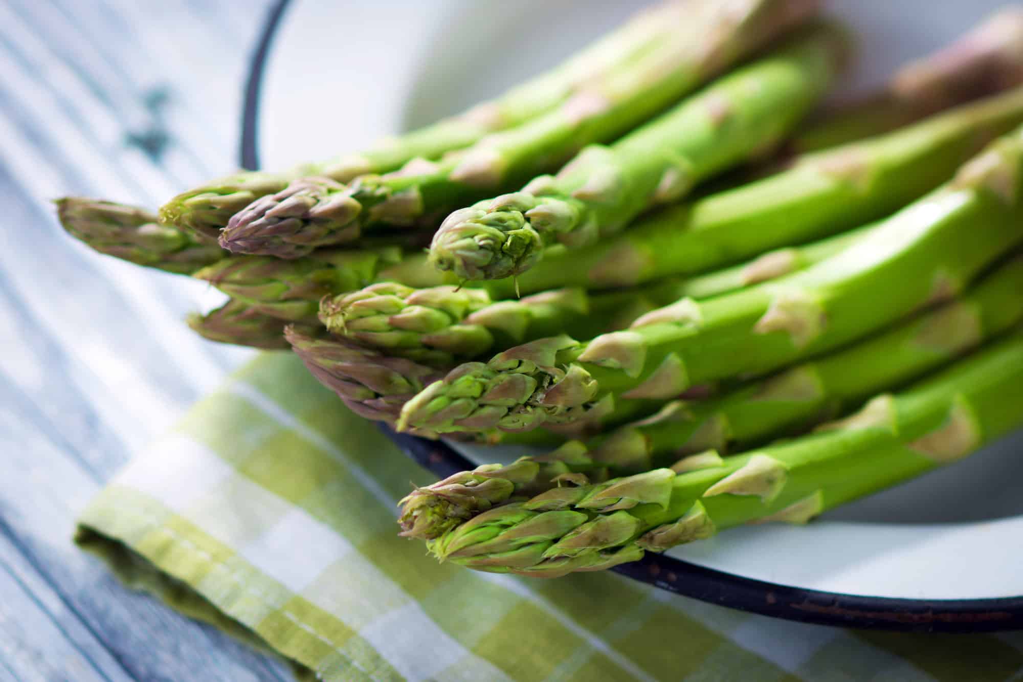 asparagus spears on a plate.